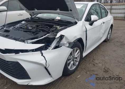 2026 Toyota Camry Le z USA, uszkodzony, nr VIN 4T1DAACKXTU654207